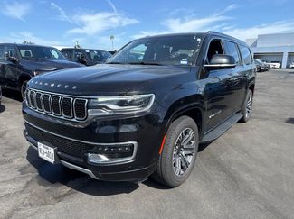 Used 2024 Jeep Wagoneer L Series II w/ Flexible Seating Group RWD video 1