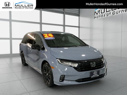 Certified 2024 Honda Odyssey Sport image 1