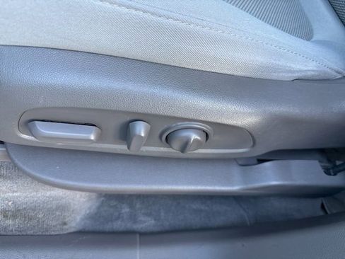 Used 2018 Chevrolet Traverse LT w/ LPO, Cargo Package image 28