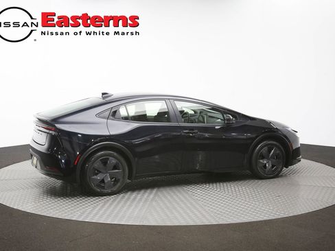 Used 2023 Toyota Prius LE FWD image 41