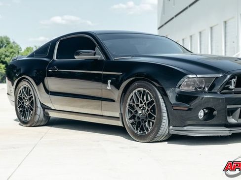 Used 2013 Ford Mustang Shelby GT500 RWD image 50