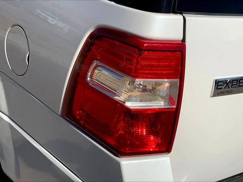 Used 2013 Ford Expedition EL Limited image 27