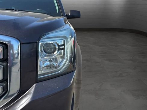 Used 2018 GMC Yukon XL SLT w/ Open Road Package RWD image 22