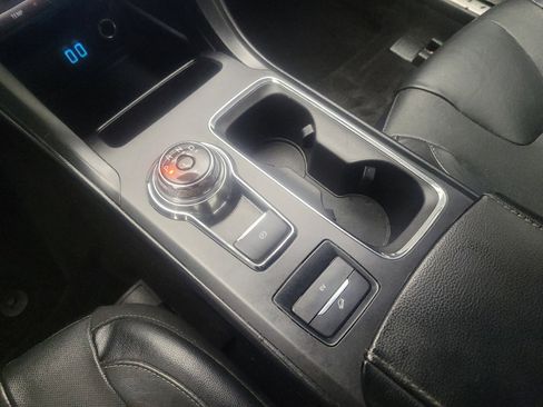 Used 2020 Ford Fusion Energi Titanium image 26