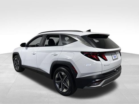 New 2026 Hyundai Tucson SEL FWD image 3