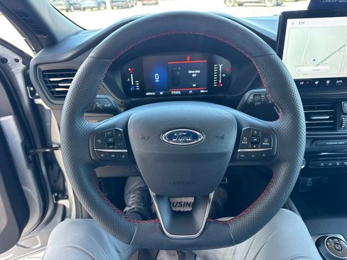 Certified 2023 Ford Escape ST-Line w/ Tech Pack #1 AWD/4WD image 27