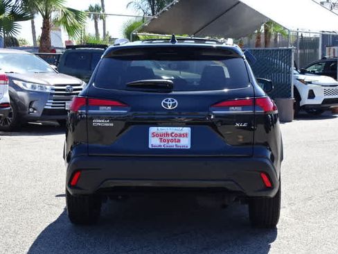 Certified 2025 Toyota Corolla Cross XLE w/ Convenience Package FWD image 14