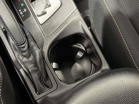 Used 2018 Toyota RAV4 XLE image 19