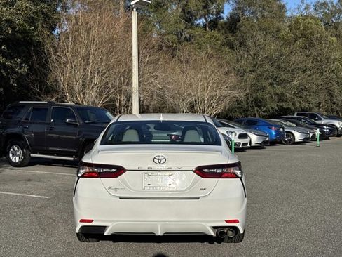 Certified 2024 Toyota Camry SE image 3