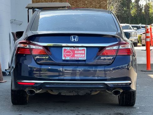 Used 2017 Honda Accord Sport image 8