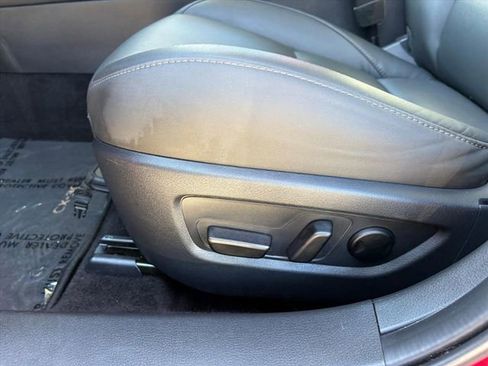 Used 2024 MAZDA CX-30 AWD 2.5 S w/ Preferred Package image 15