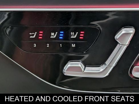 Used 2022 Mercedes-Benz SL 55 AMG 4MATIC w/ Driver Assistance Package image 24