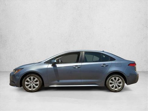 Used 2024 Toyota Corolla LE FWD image 9