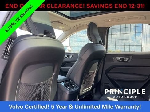 Certified 2023 Volvo XC60 B5 Ultimate w/ Climate Package image 32