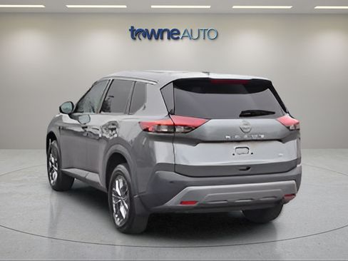 Used 2023 Nissan Rogue S AWD/4WD image 4