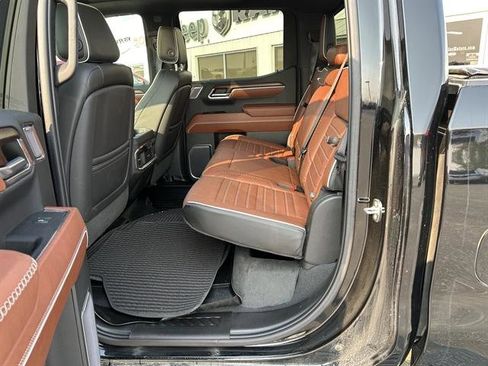 Used 2023 GMC Sierra 1500 Denali Ultimate AWD/4WD image 29
