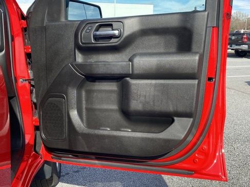 Used 2024 Chevrolet Silverado 1500 Custom image 25