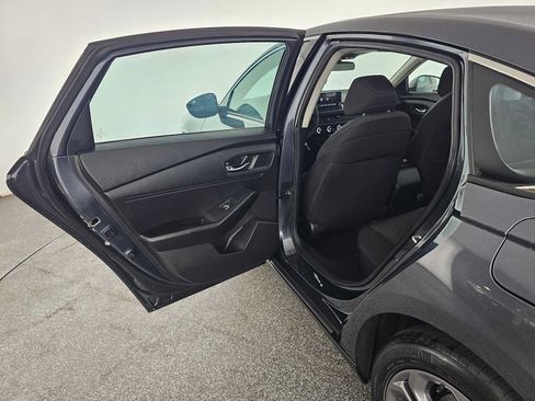 Used 2023 Honda Accord EX image 15