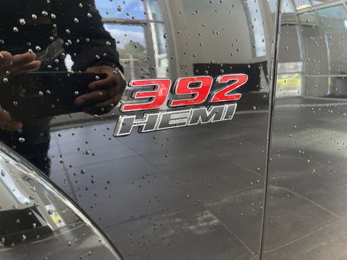 Used 2020 Dodge Charger Scat Pack image 15