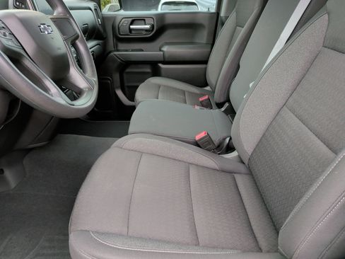 Used 2025 Chevrolet Silverado 1500 Custom Trail Boss w/ LPO, Dark Essentials Package image 28