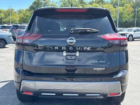Certified 2026 Nissan Rogue SL AWD/4WD image 4