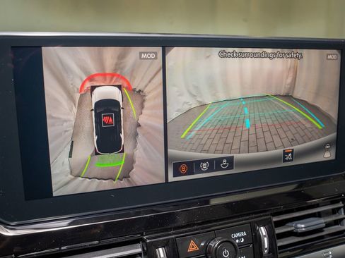 New 2026 Nissan Pathfinder SL w/ SL Premium Package image 17