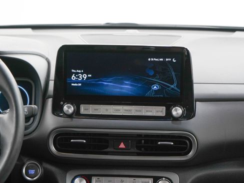 Certified 2023 Hyundai Kona Limited w/ Cargo Package FWD image 14