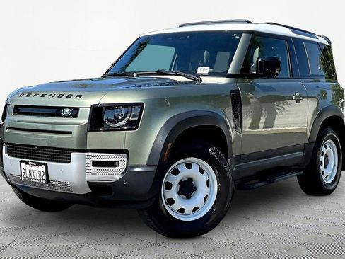 Used 2024 Land Rover Defender 90 S image 3