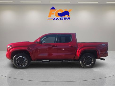 New 2026 Toyota Tacoma TRD Sport image 2