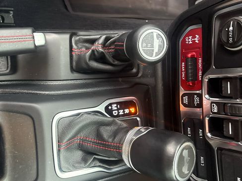 Used 2021 Jeep Wrangler Unlimited Rubicon image 19