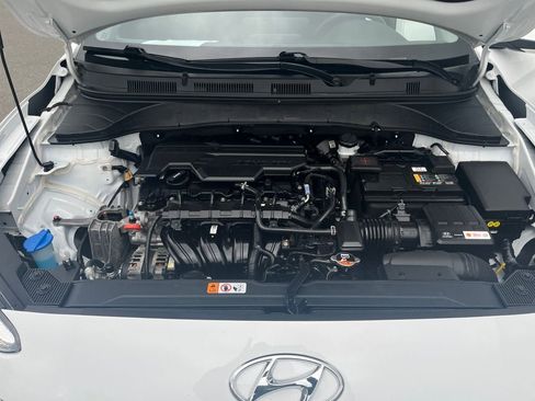 Used 2023 Hyundai Kona SEL AWD/4WD image 24