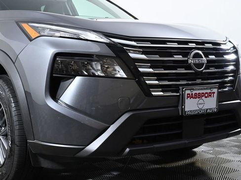 Certified 2025 Nissan Rogue S image 5