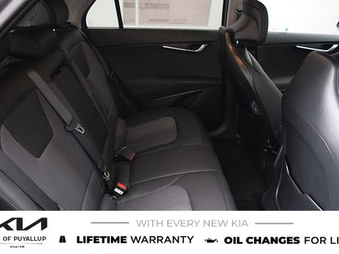 New 2026 Kia Niro Wind w/ Wind Preserve Package FWD image 14