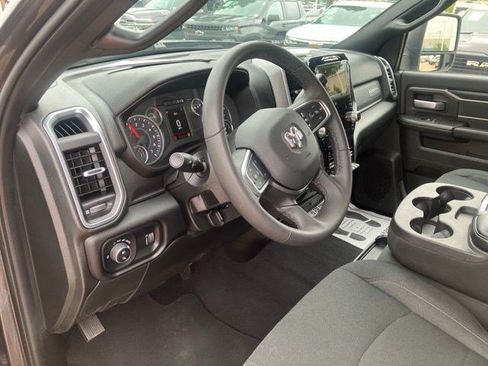 Certified 2025 RAM 2500 Big Horn AWD/4WD image 14