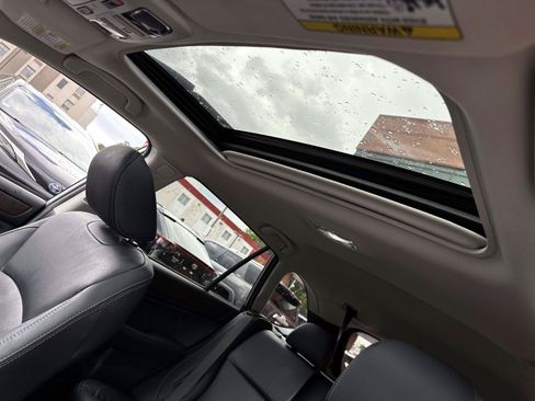 Used 2018 Subaru Outback 3.6R Limited AWD/4WD image 13