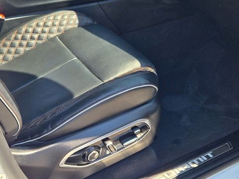 Certified 2023 Jeep Grand Cherokee L Summit w/ Advanced Protech Group IV image 6