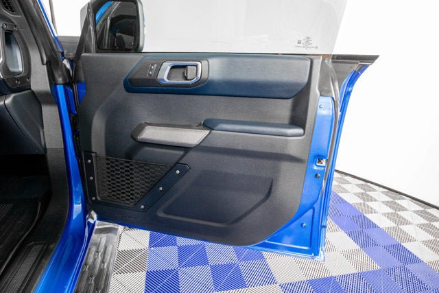 Used 2022 Ford Bronco Outer Banks AWD/4WD image 15