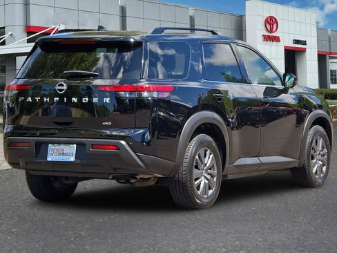 Used 2025 Nissan Pathfinder SV AWD/4WD image 4