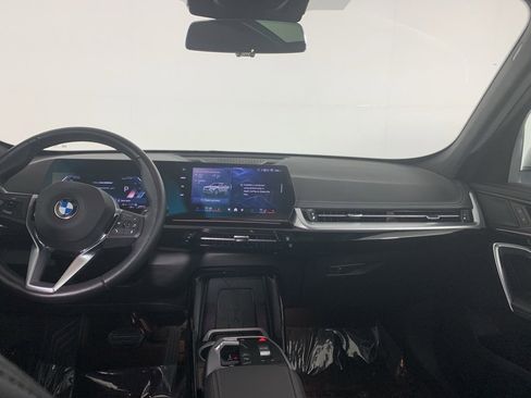 Used 2024 BMW X1 xDrive28i image 10