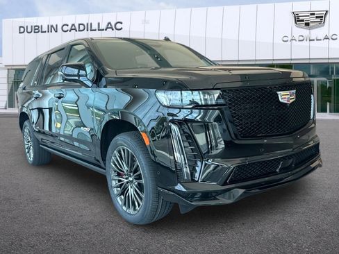 Certified 2024 Cadillac Escalade ESV V w/ LPO, ONYX Package AWD/4WD image 1