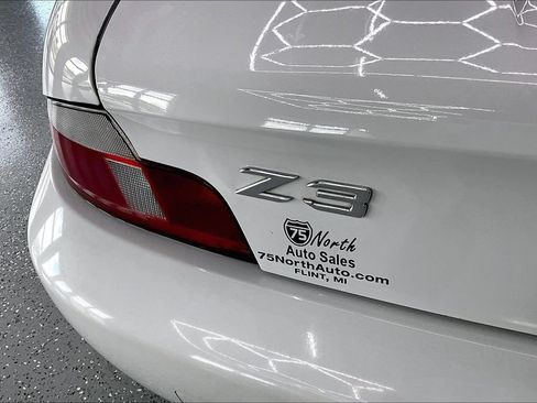 Used 2001 BMW Z3 3.0i RWD image 20