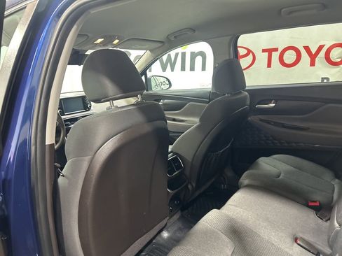 Used 2020 Hyundai Santa Fe SE AWD/4WD image 17