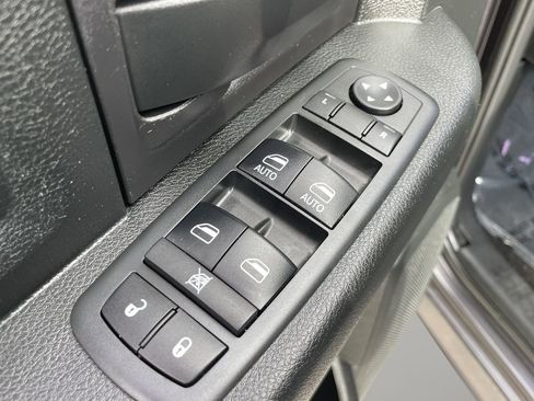 Used 2017 RAM 1500 Tradesman w/ Popular Equipment Group image 17