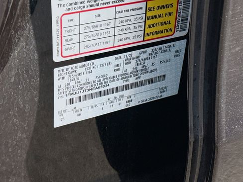 Used 2022 Ford Expedition XLT image 36