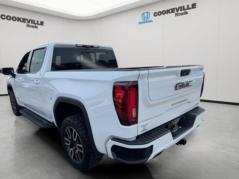 Used 2024 GMC Sierra 1500 AT4 w/ Technology Package AWD/4WD image 11