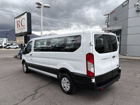 Used 2023 Ford Transit 350 XLT image 3
