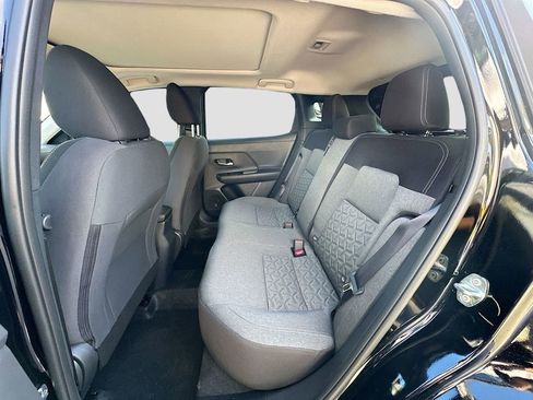 New 2026 Nissan Kicks SV image 22