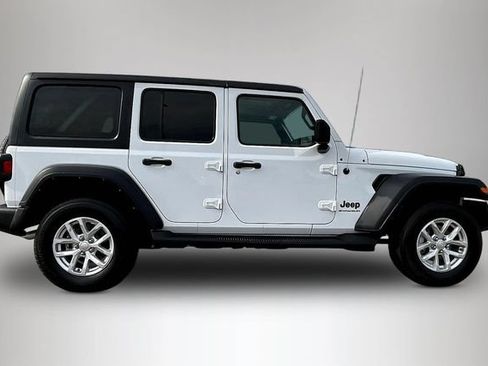 Used 2023 Jeep Wrangler Unlimited Sport AWD/4WD image 8