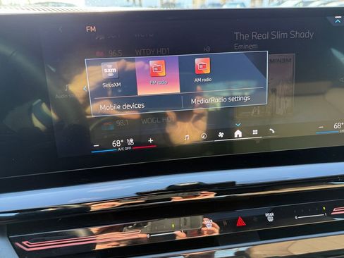 Certified 2026 BMW 530i xDrive w/ Premium Package image 23