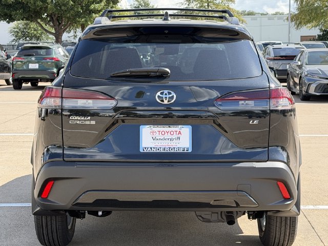 New 2026 Toyota Corolla Cross LE FWD image 5